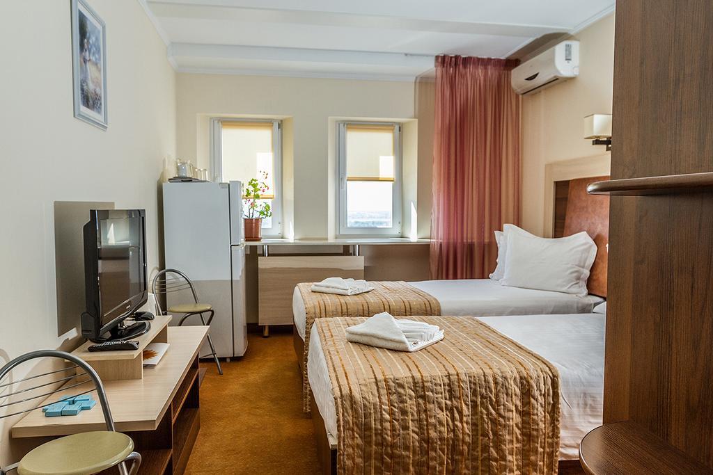 7 Sky Hotel Klinicheskaya Street Kiev Exterior foto